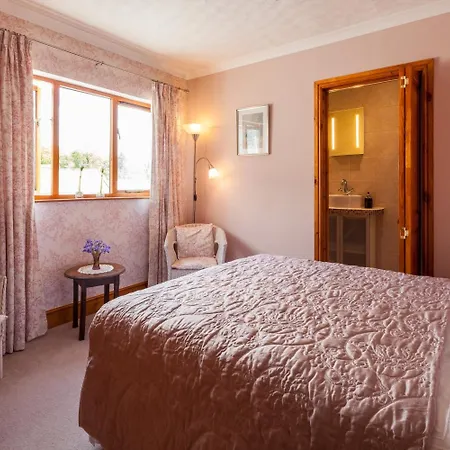 Langdon Farm Guest House-2